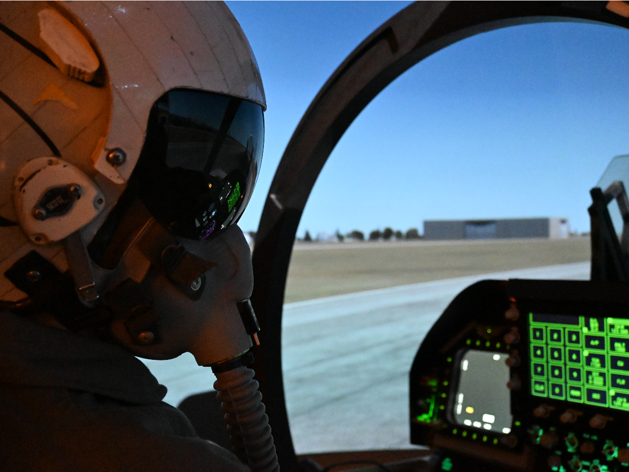 フライトシミュレーター Amazon.co.jp: Microsoft Flight Simulator Standard Edition