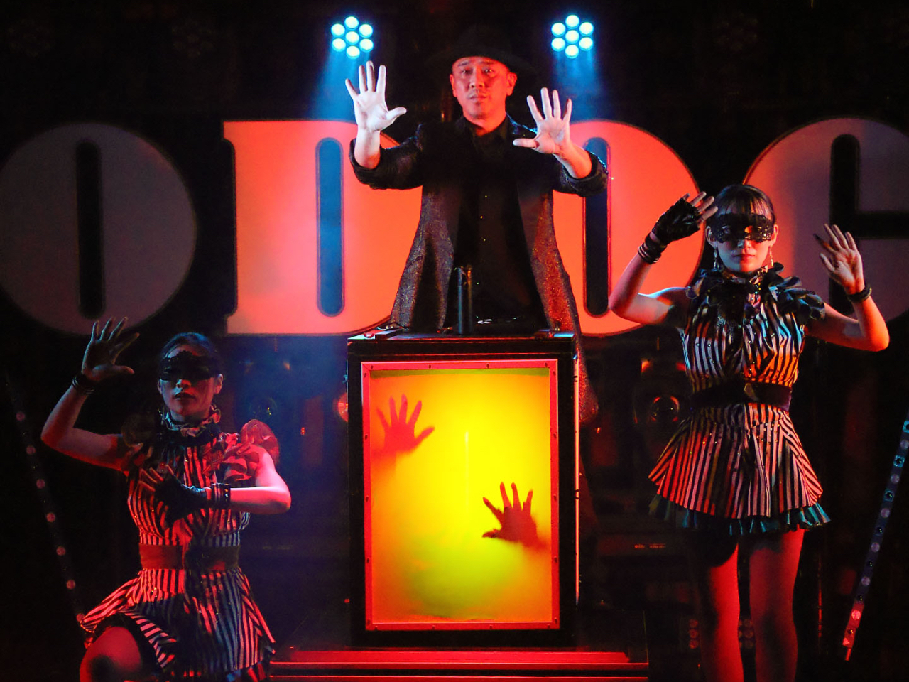 �����Ȃ���Ԃ����̉e���I�V���h�E�C�����[�W����