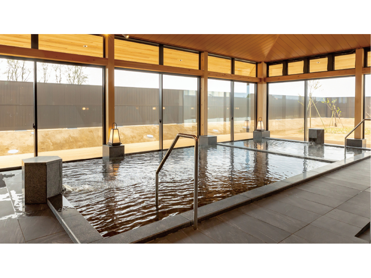 大浴場 (高温浴槽・中温浴槽)