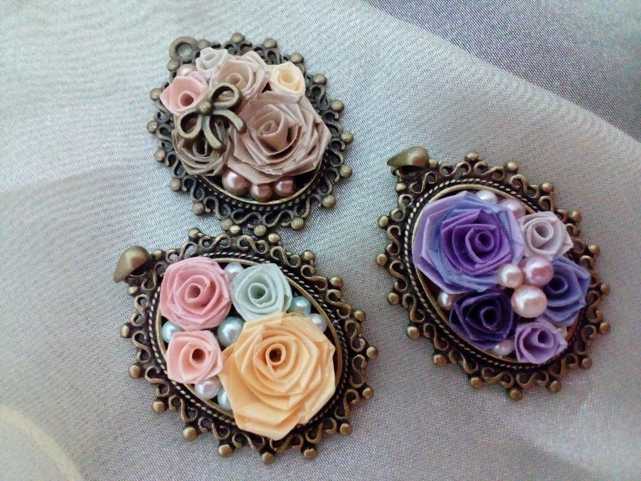 【岐阜】ロザフィ紙で作るバラでアクセサリーを作ろう