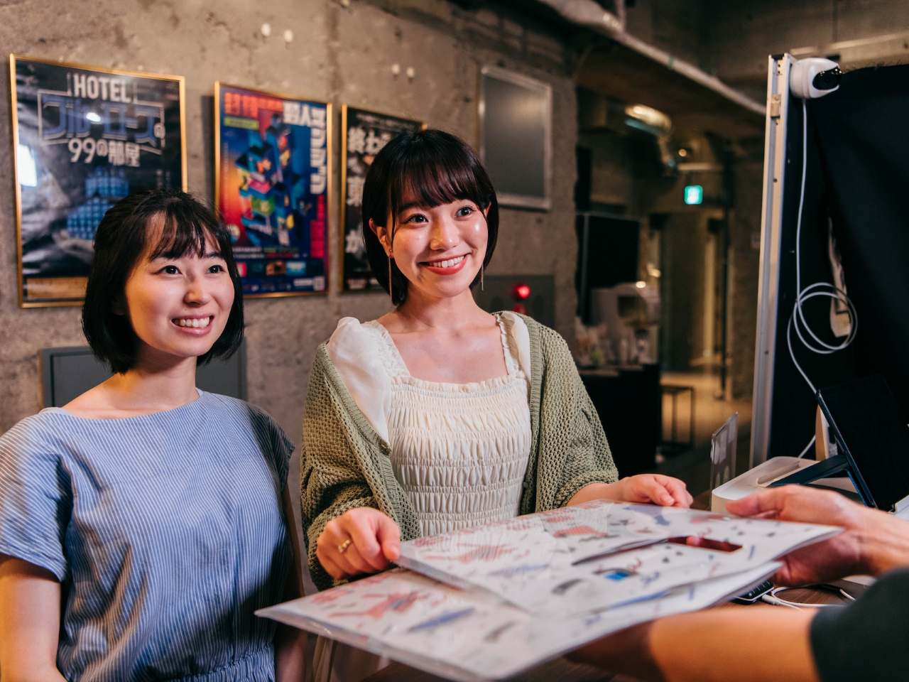 AEoQ[lXŃLbg󂯎낤I