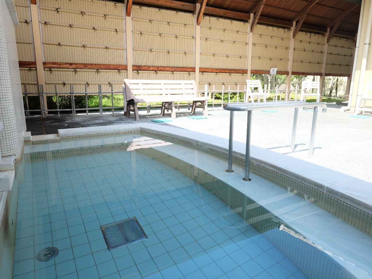 BBQの後は温泉でさっぱり♪(洋風露天風呂)