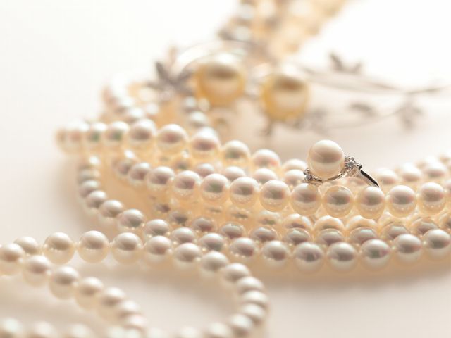 お待ちしております