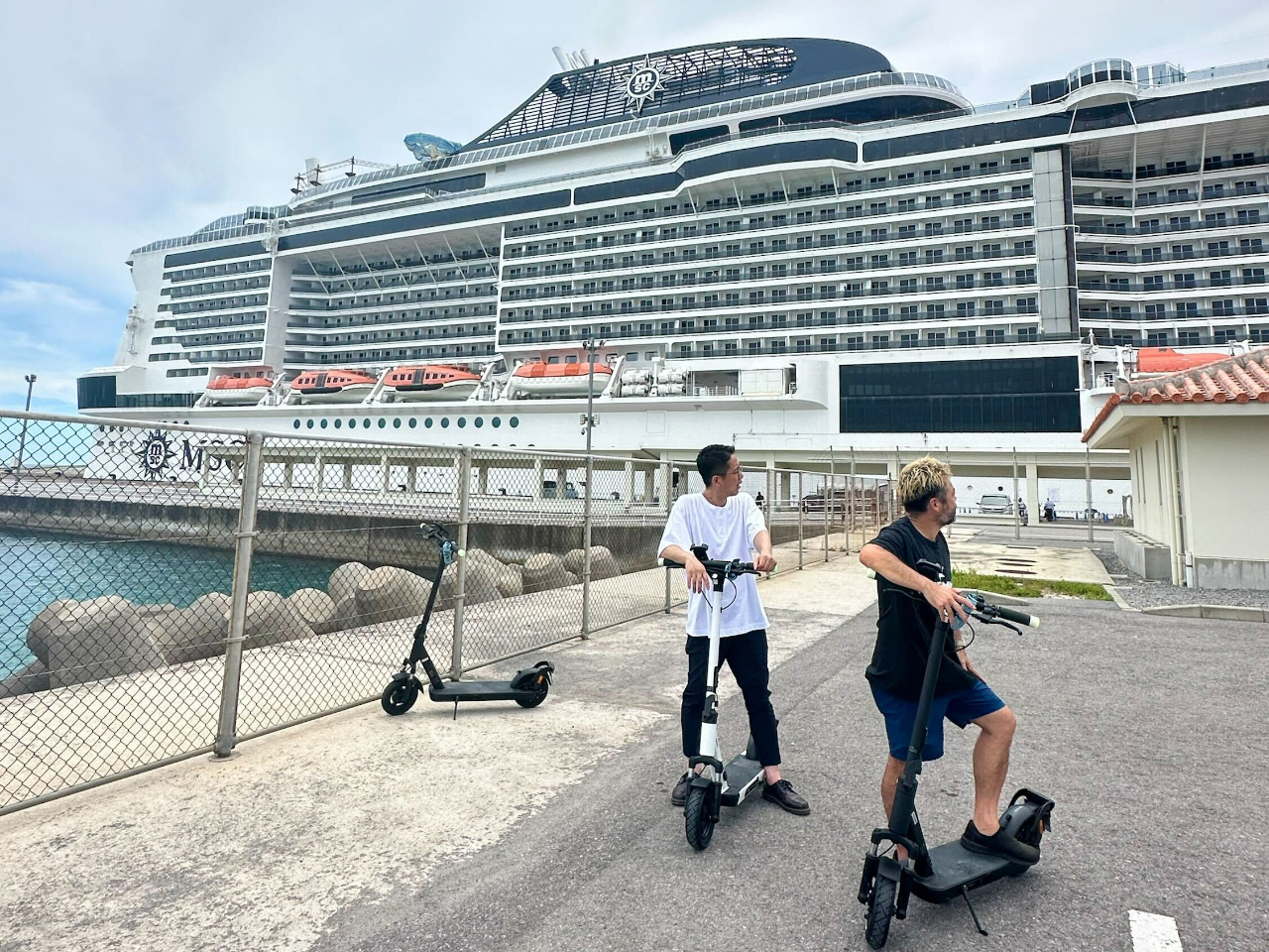 łN[YD┑Ă݂猩ɍsIIdLbN{[hȂC܂܂ɓB