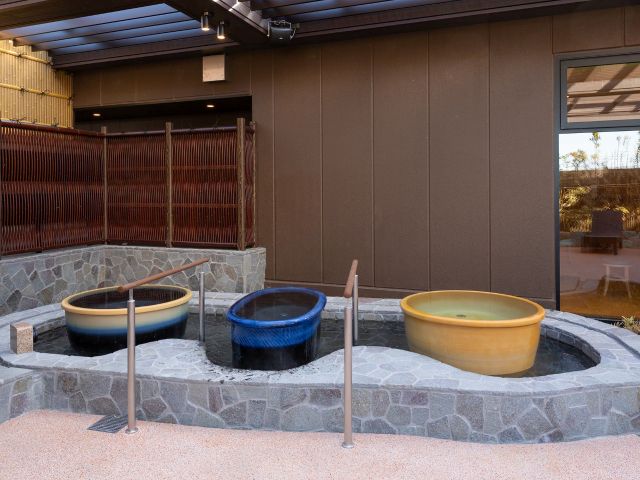 つぼ湯 3つのつぼ湯で1人だけの贅沢な時間をお楽しみください。