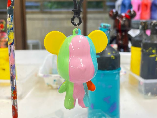 大人気のキーホルダー!制作時間30分程で終わるので待ち時間などにでも。