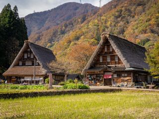 五箇山合掌集落(秋)提供:南砺市観光協会