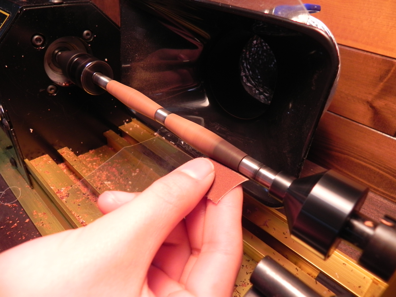 `oオy[p[XŎdグĂ܂BoĂă{[yɂȂNĂ܂