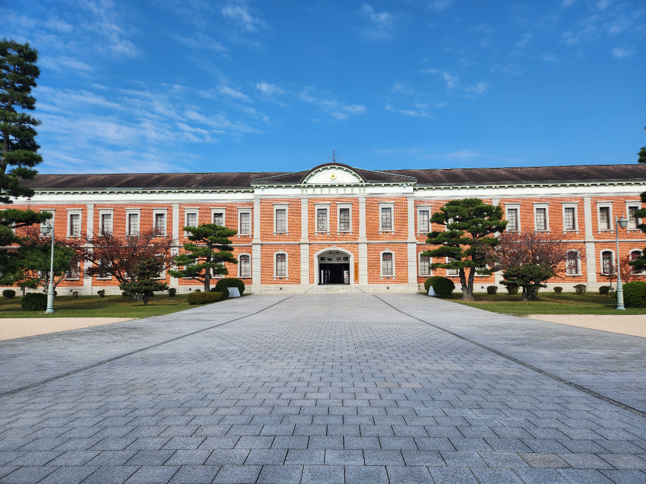 ォ̗j鋌CRwZ𖳗Ōw邱Ƃł܂B͂PRAx͂S񌩊wy݂܂B