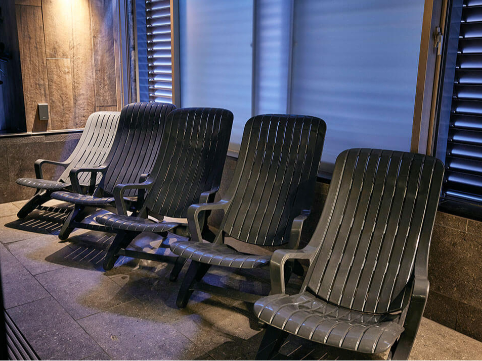 男性用は半外気浴室。空調管理で心地良くととのえます