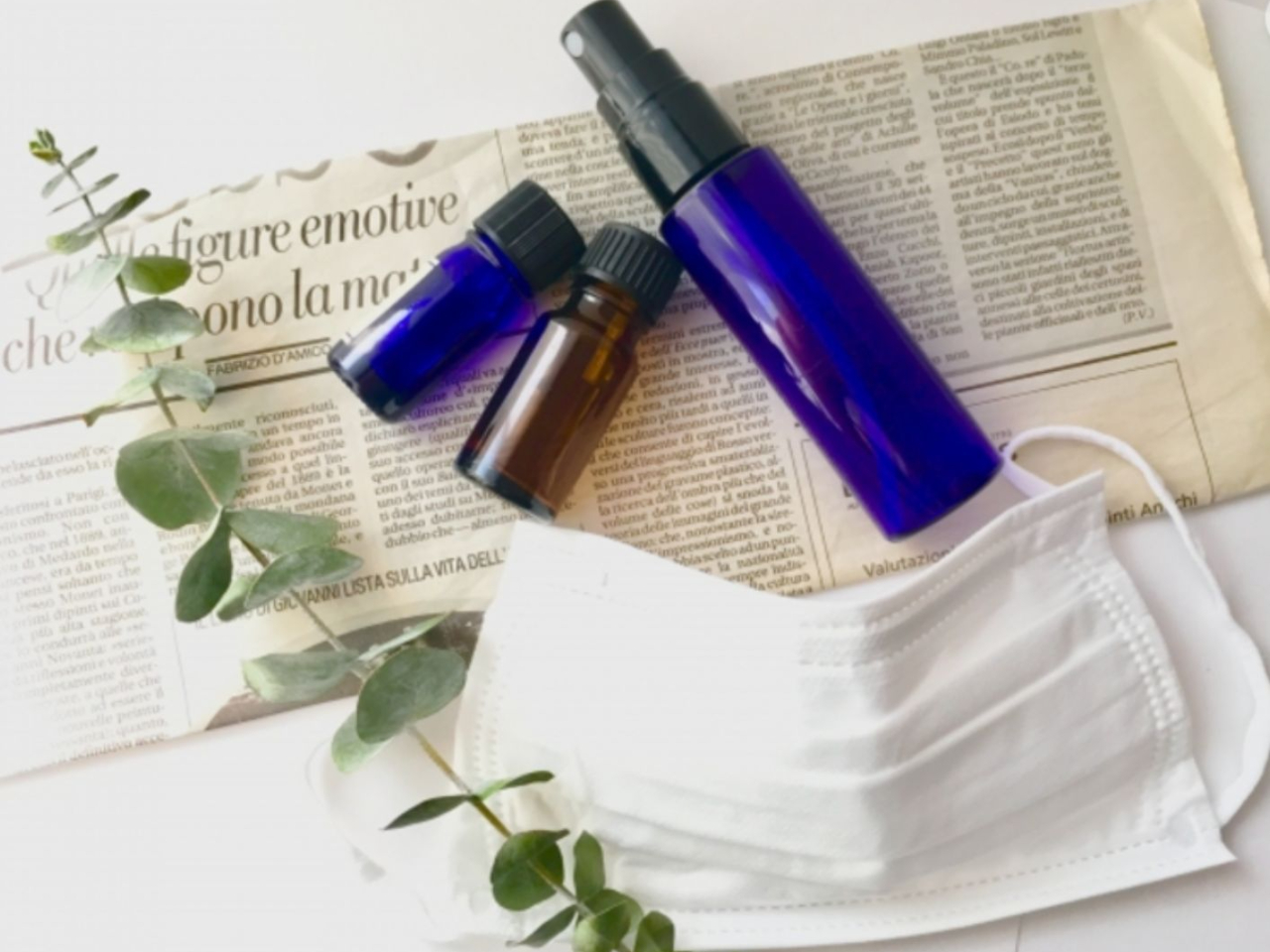 マスクにつけるスプレーも作れます。「オンガード」という米国の医学誌「pubmed」に紹介されたウイルスを死滅させる力を秘めたオイルを使用できます!