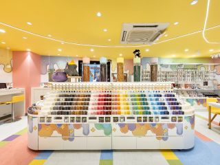 店内にはたくさんのシーリングスタンプアイテムがずらり!