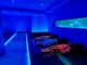 海底の雰囲気と水の揺らぎを感じながらストレスを軽減していく、青色が基調の岩盤浴。
