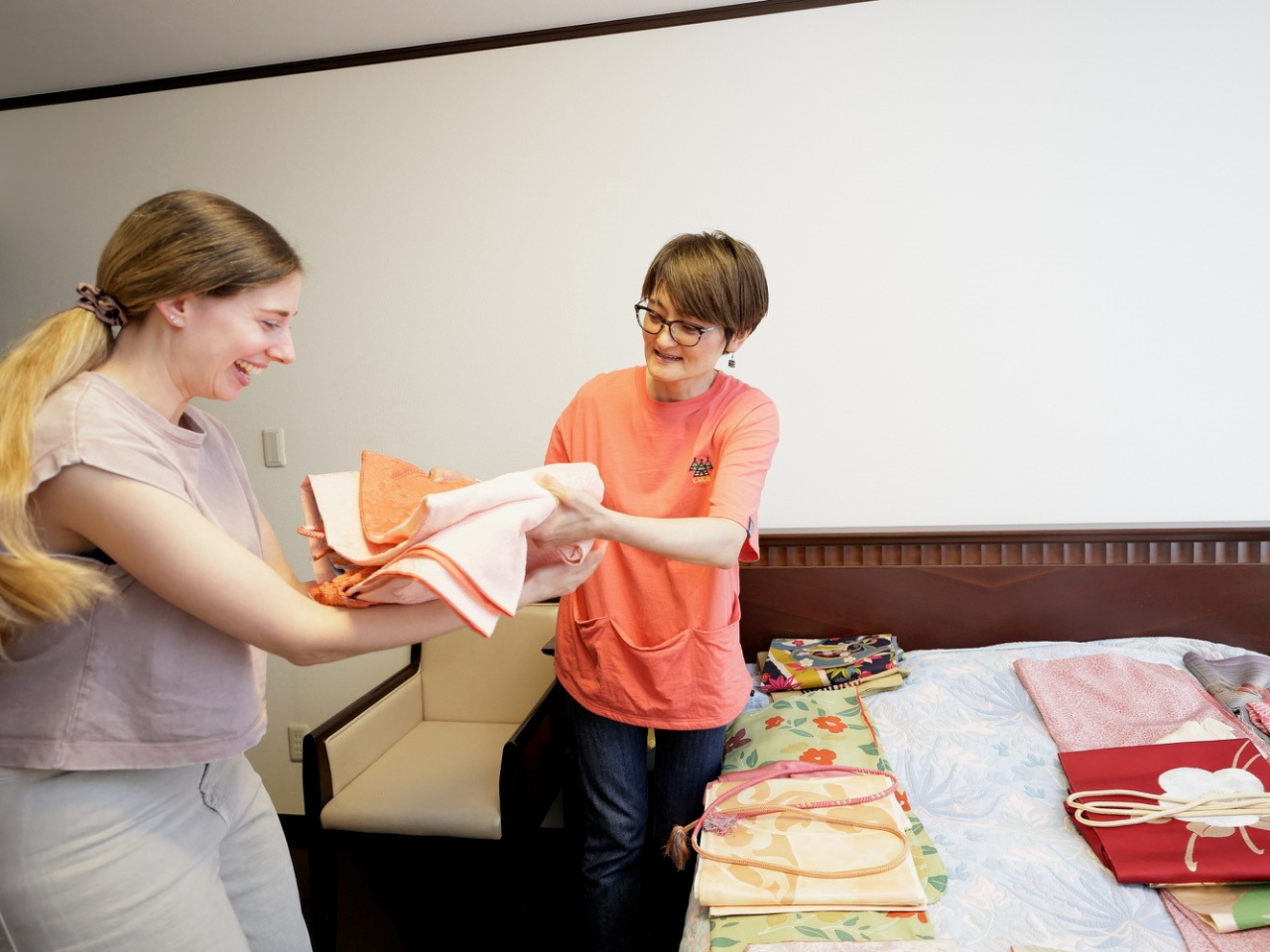 ̌^ɍ킹ĉʂ肩ZbgĂ̂ŁA̒瓖Ił܂B