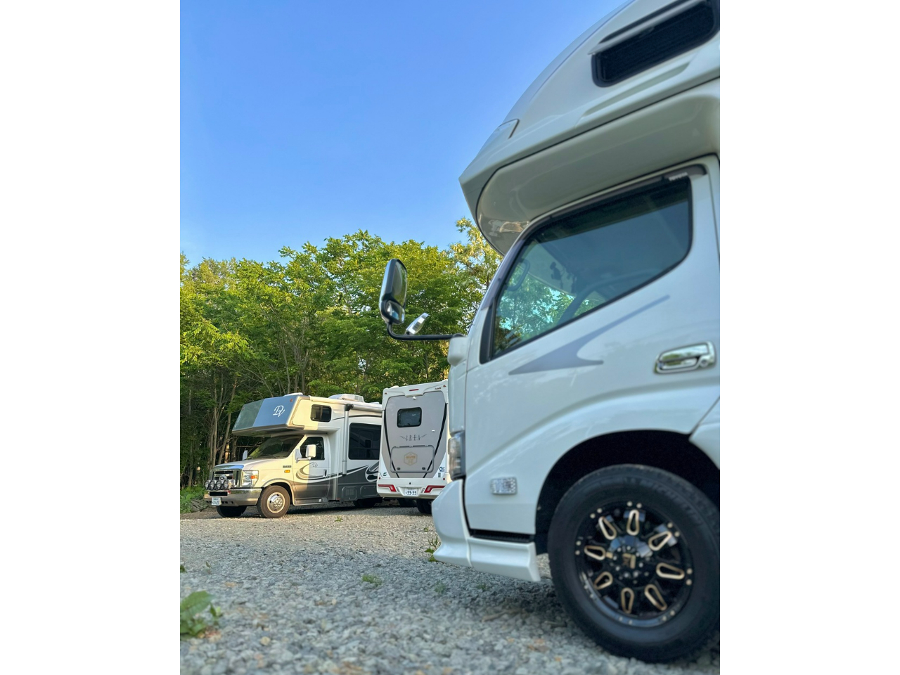 キャンピングカーサイト