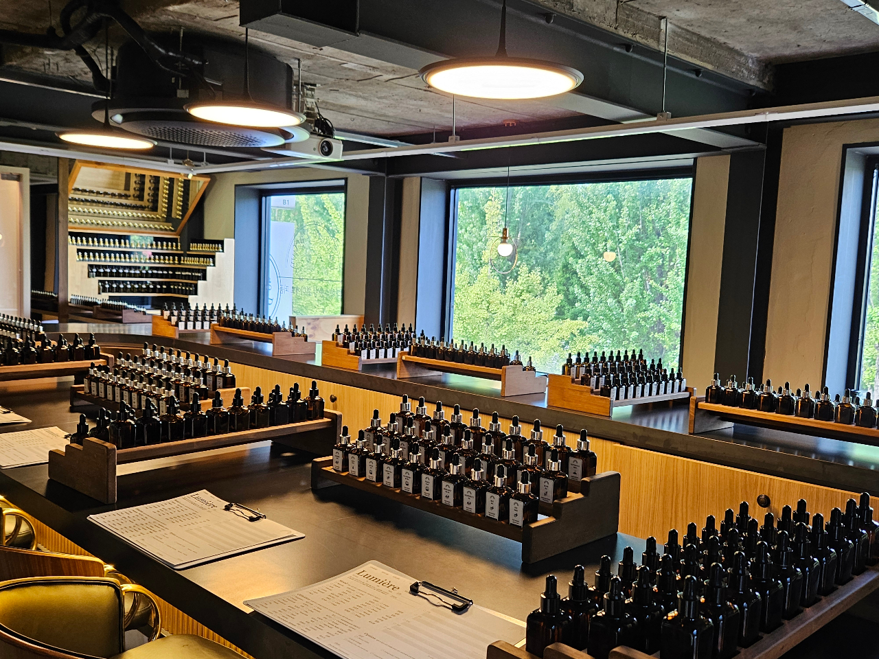 香水作り/川崎市】《Bクラス/中・上級者向け/香料36種類》世界にひとつ