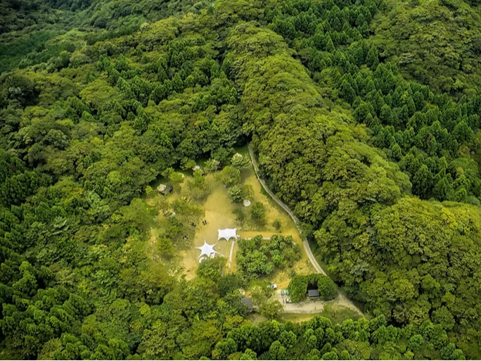 �`�h���[����B�`�L��ȐX�тɈ͂܂�Ă��܂���