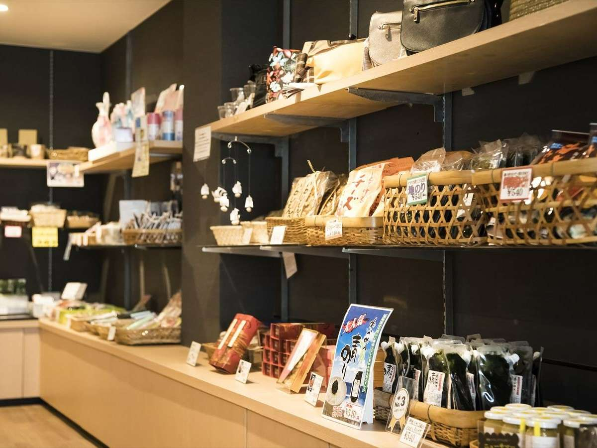 sXtr[ɂ锄XB̎voEyYɂł傤H