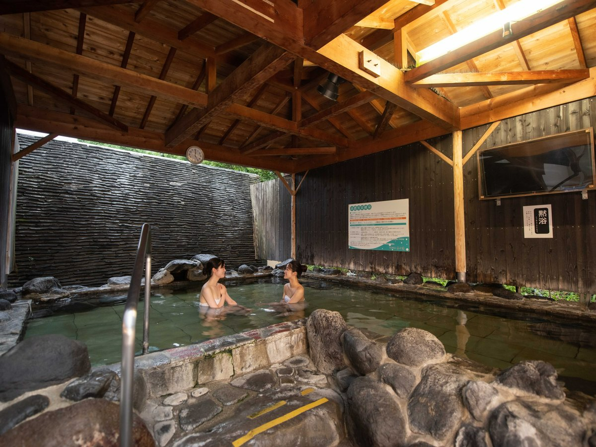〜高濃度炭酸泉〜炭酸ガスが溶け込んだお湯のことで、 身体が良く温まり、筋肉がほぐれ、リラックス効果抜群です★