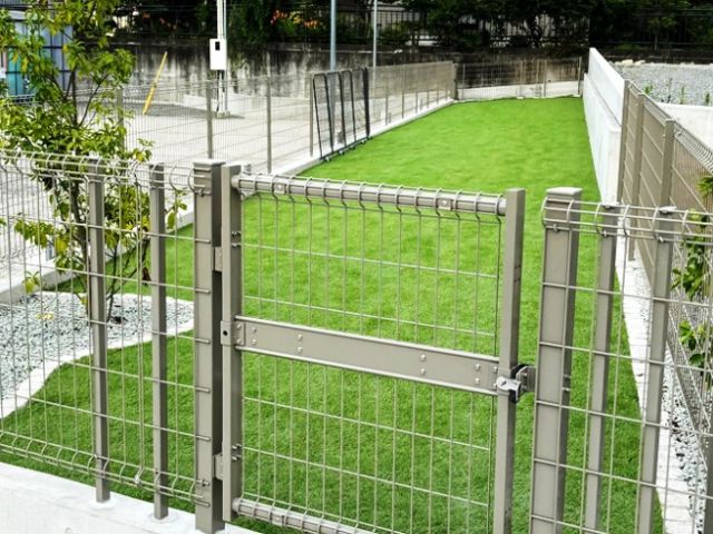 共用ドッグランもご利用いただけます♪