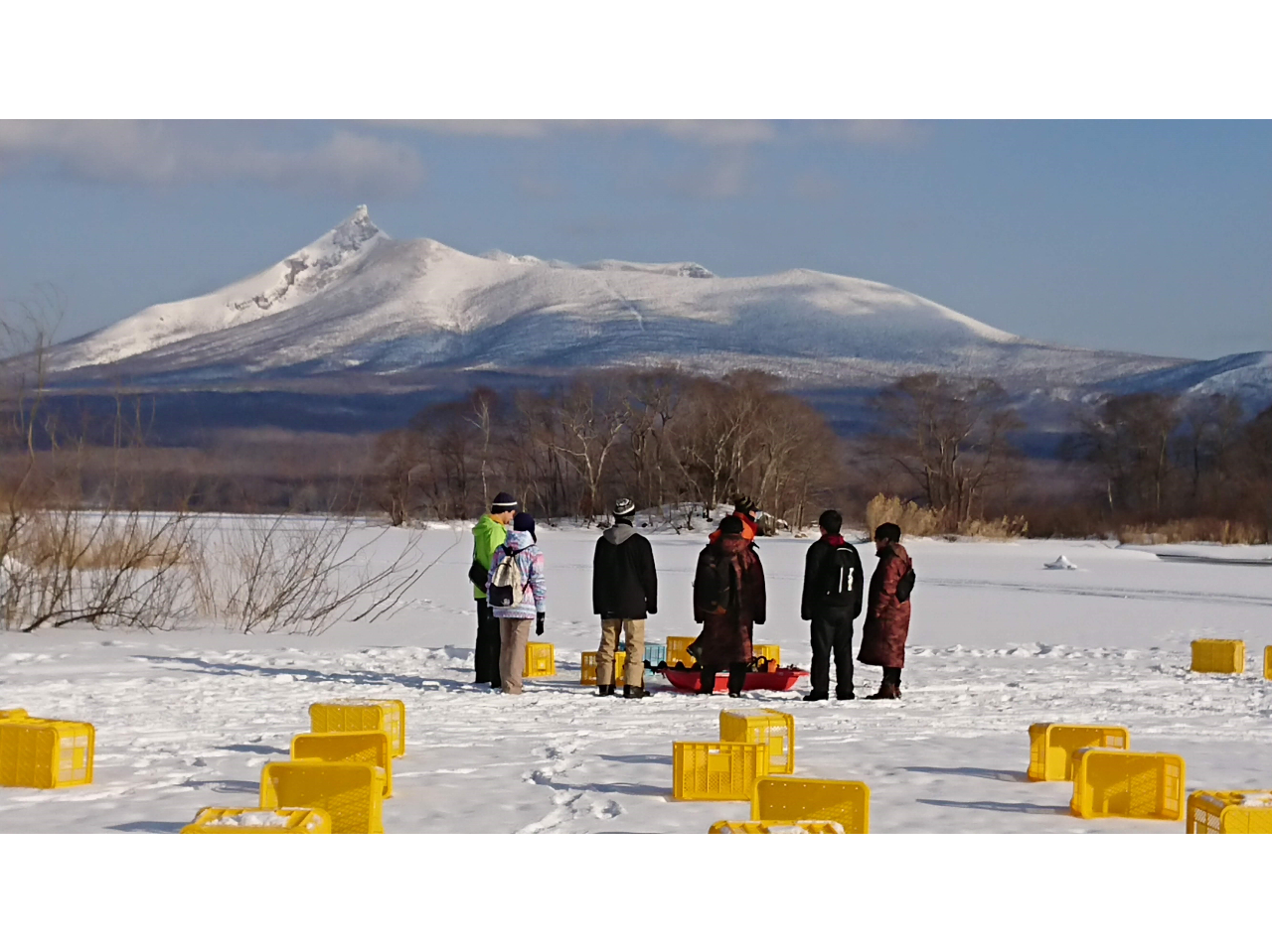 12月開催予定!JR大沼公園駅との送迎OK!【北海道・氷上ワカサギ釣り】道南最大...