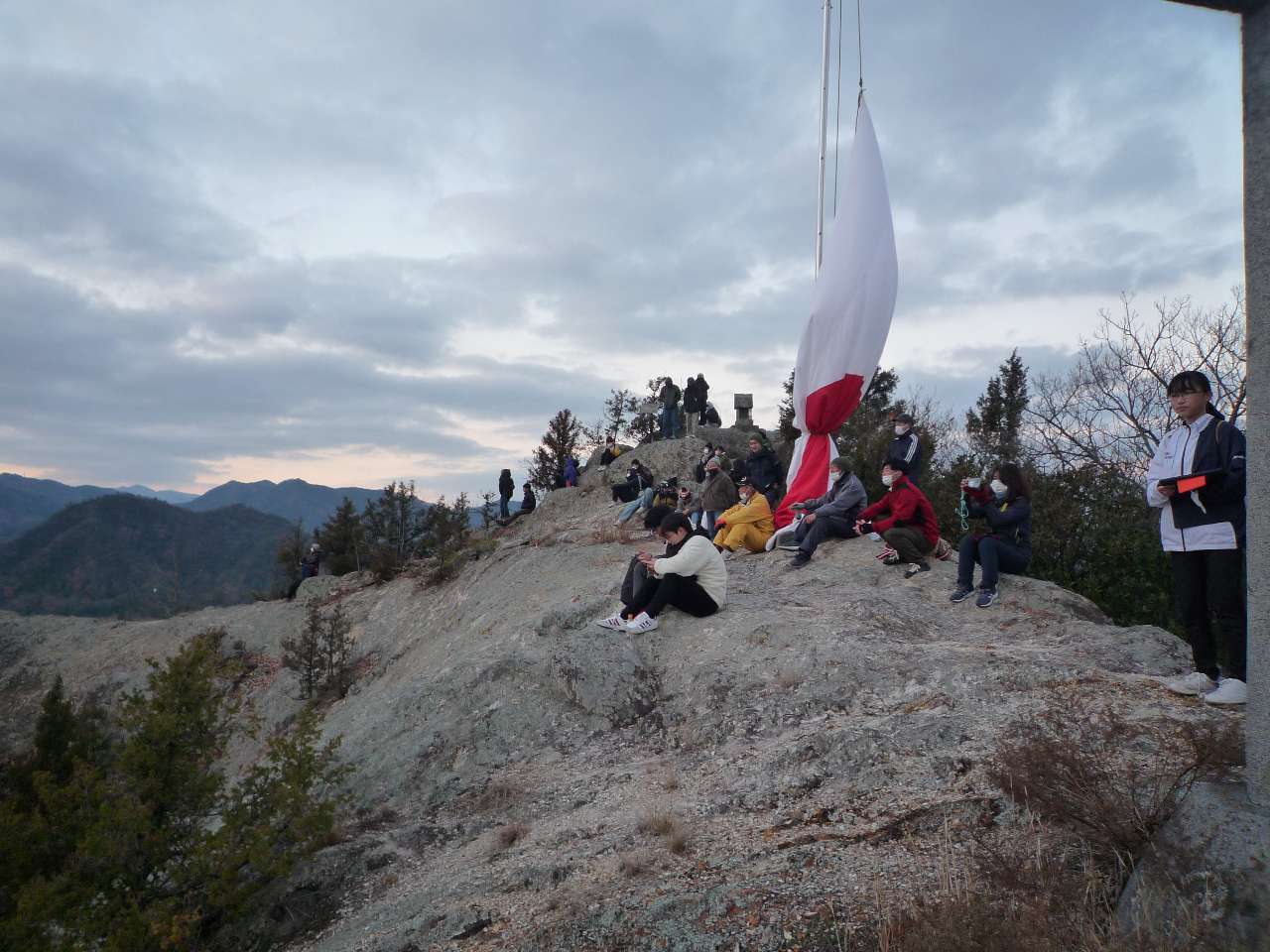 ���쌧�O�ؒ��̓Ɨ���E�ԎR����]�򕽖����]