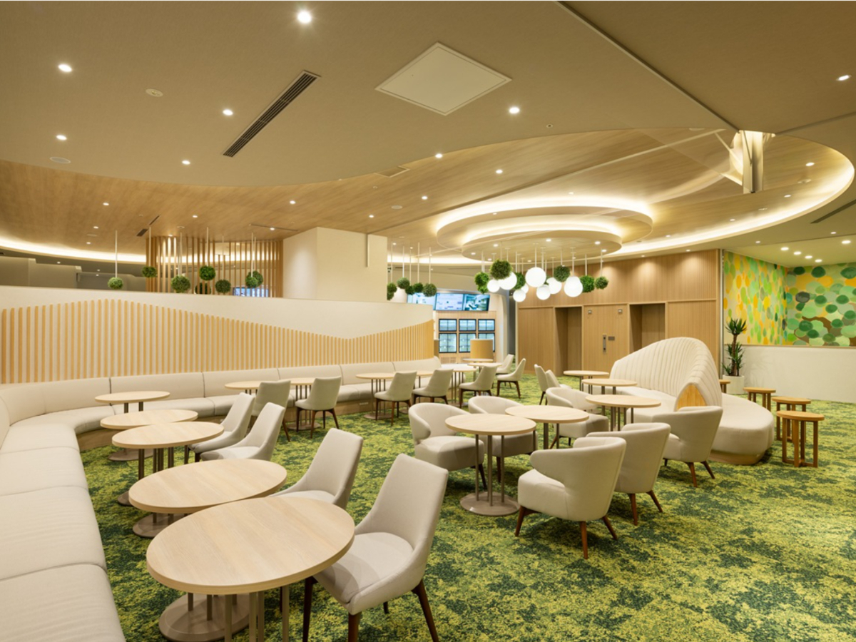 [4K Z^[EW] EFr[CÕC[W𔽉fJIԁBHXy[XƂĂp\ŁAƂ܂B