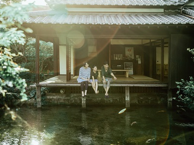 �����ό���