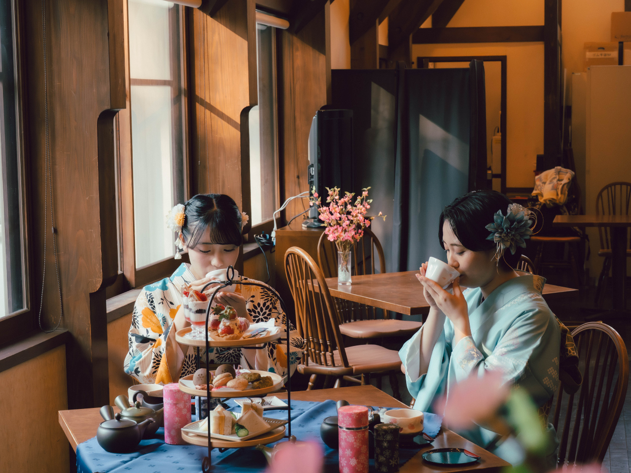 �ԓ��A�t�^�k�[���e�B�[