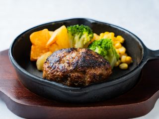 黒黒ハンバーグ 炭火焼