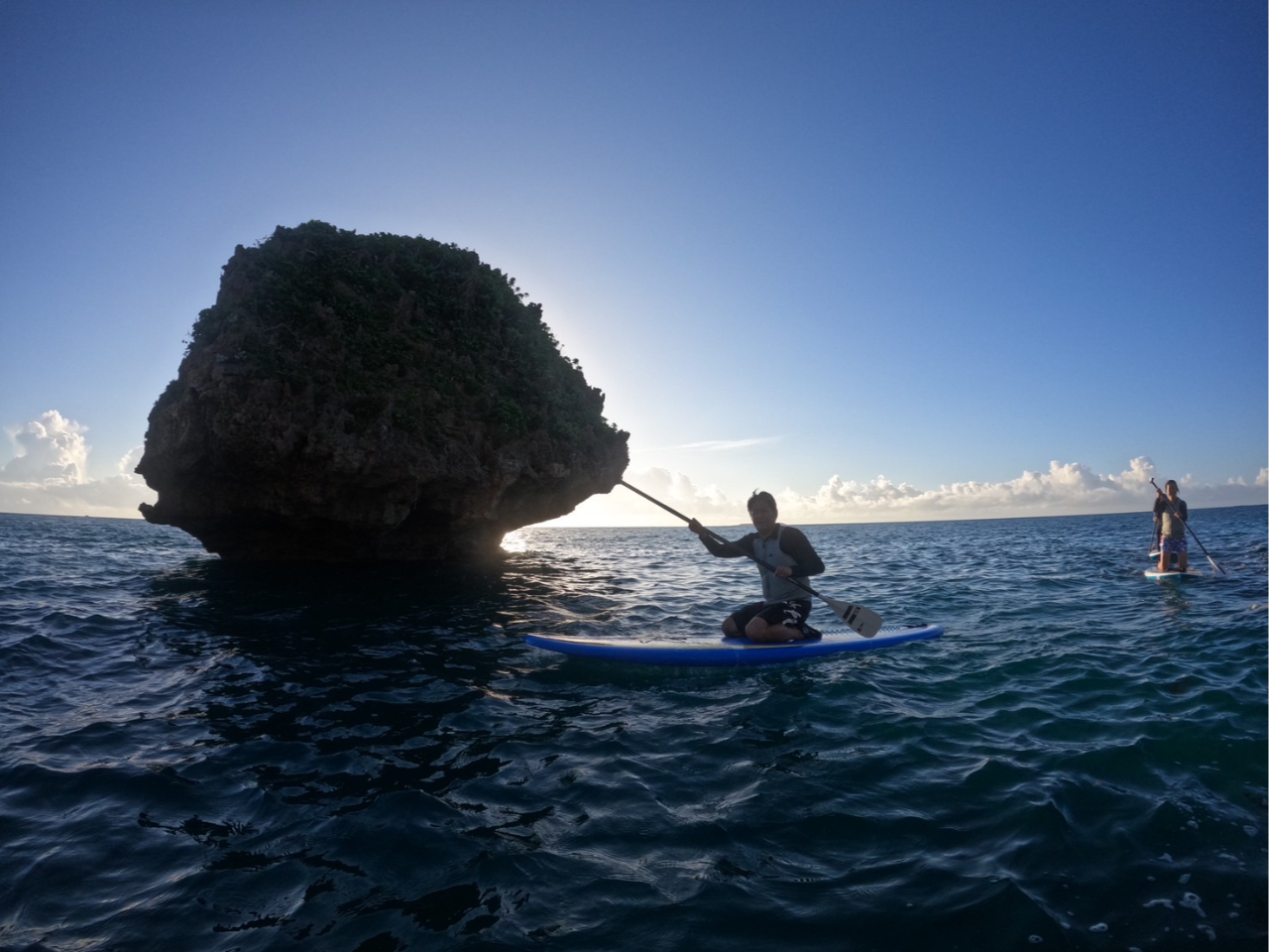 まずは練習します