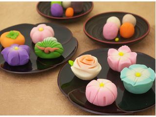 四季折々のデザインをお作り頂きます。