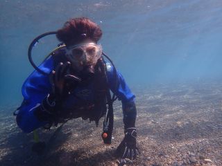 初めてのドライスーツでも安心のレクチャー付プランです。