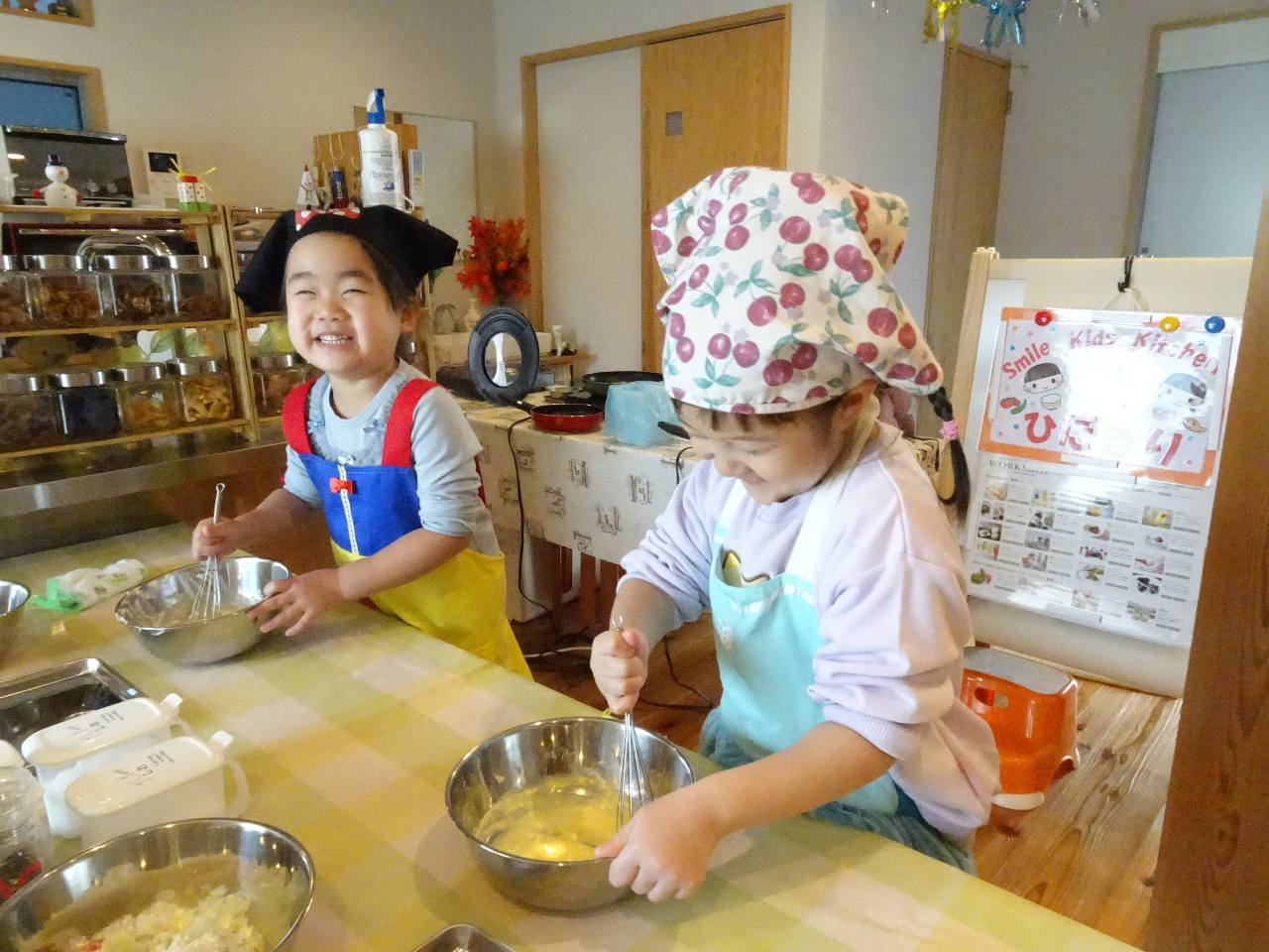 楽しく、ワイワイと いつも笑顔がいっぱいのレッスンです!