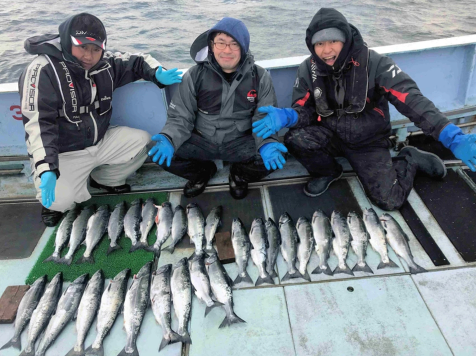【北海道・白老】迫力満点！遊漁船！レンタル品あり☆長年の経験を持つ漁師が安心安全...