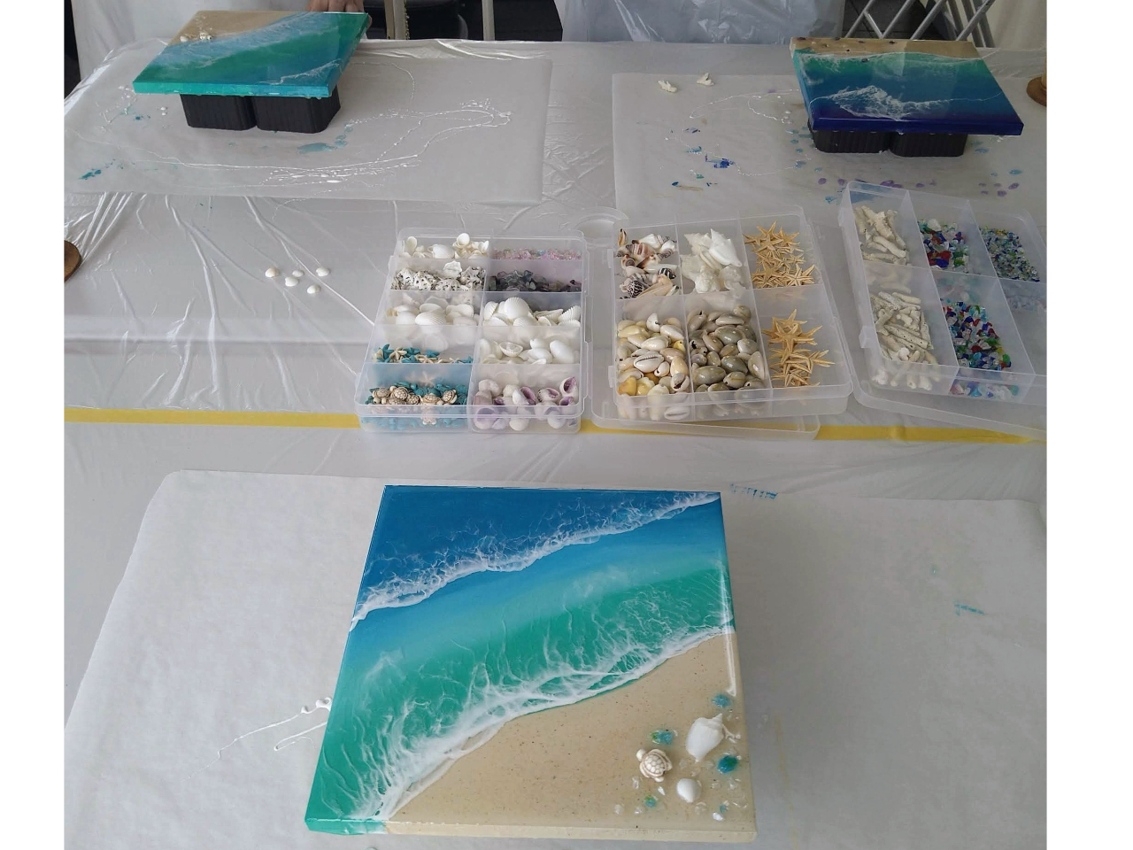 パーソナルジムを貸し切ってのレジン体験になっております♪