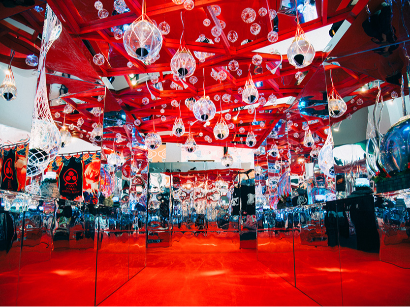 <FƘa>e[}ɑnoꂽAƔ˂̋Ԃ͗Bꖳ̉fX|bgI