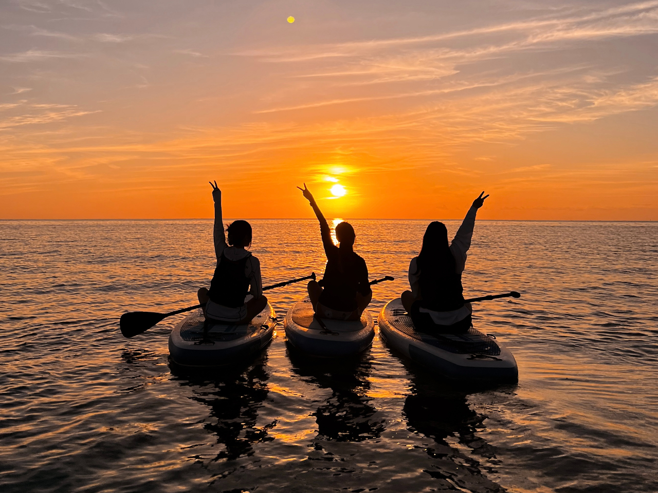 【宮古島】サンセットサップ「1組限定貸切プライベートツアー」SUP体験&ドローン撮影付!女子旅に大人気