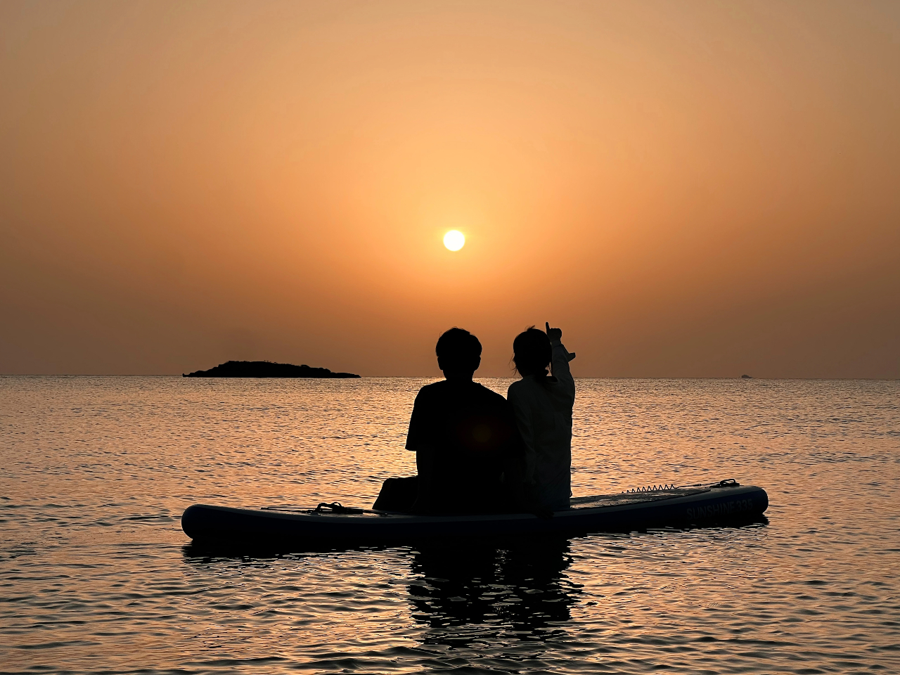 【宮古島】サンセットサップ「1組限定貸切プライベートツアー」SUP体験&ドローン撮影付!カップルで2人乗り!