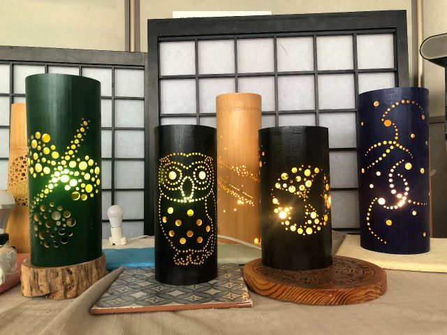 �f�U�C�����e���v���[�g���������Ă��܂��̂ŁA�f�U�C���������΂Ȃ����������S���������B�@�܂��A���낢��Ȓ|���������Ă��܂��B