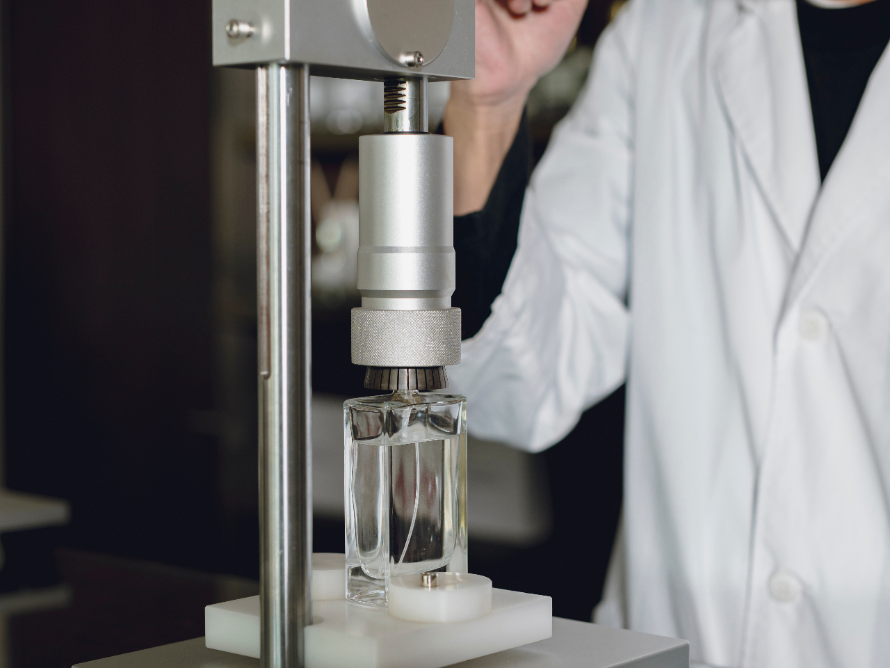 ySTEP4^{g[UƃV[Oz {gɋl߁AJɃLbvV[OB EłЂƂ̍肪܂B