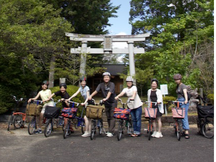 ブロンプトンに乗って出かけた小さな冒険。 都会では見つからない“ゆっくり流れる時間”を見つけた。