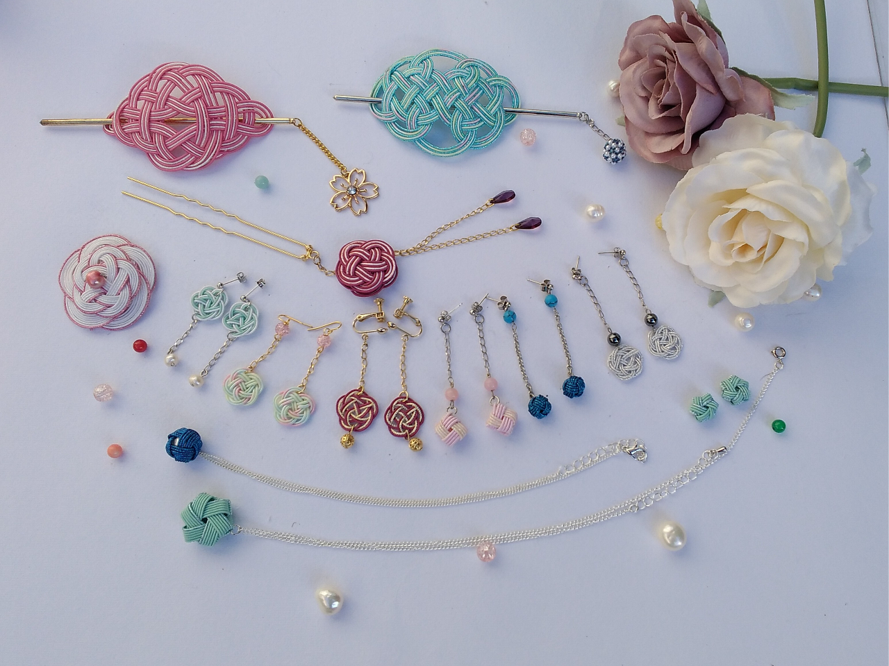 石川県の伝統工芸である水引体験をしてみよう♪天然石と水引細工で自分好みのアクセサ...