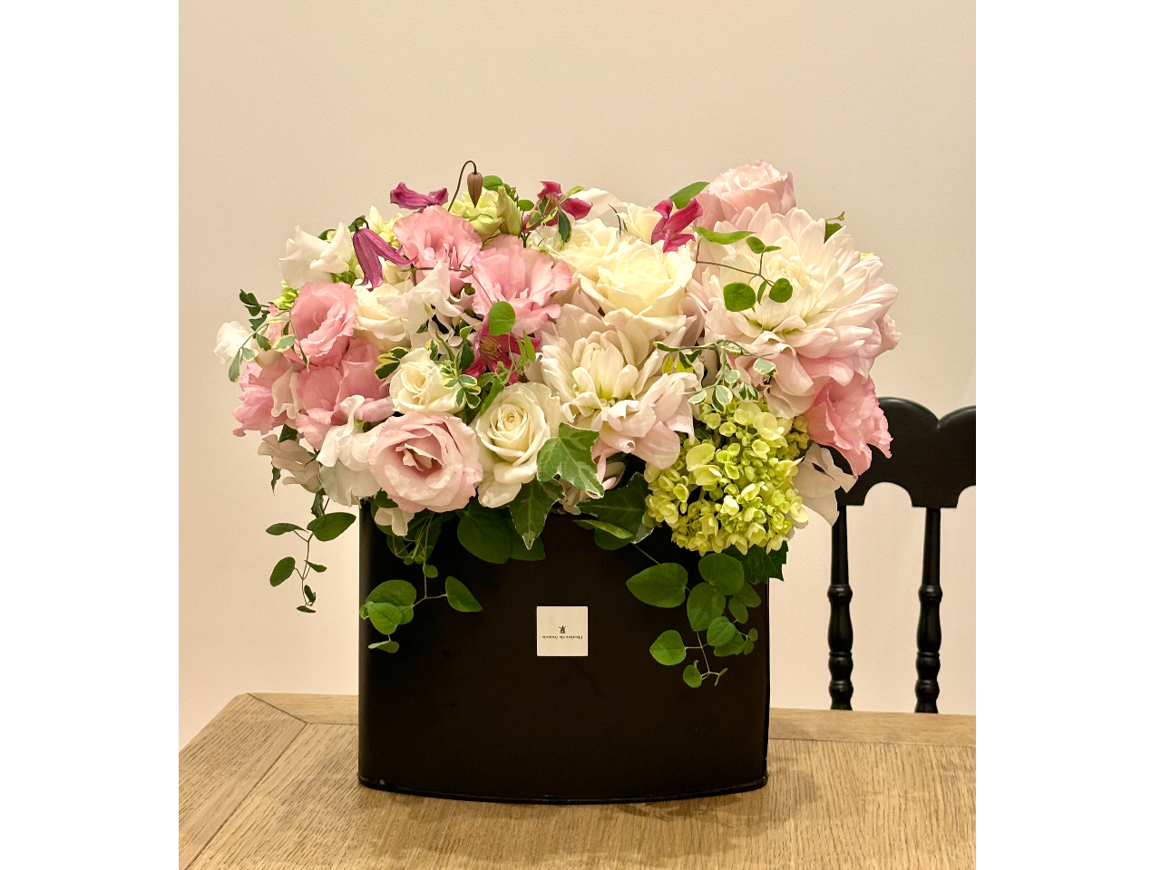 ACj[t[XN[FZɂăt`X^C̃t[bX̌ł܂