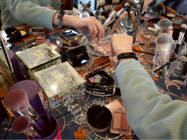 レッスンシーン1(自分では選ばない〜という色こそ、こういうときにチャレンジ)