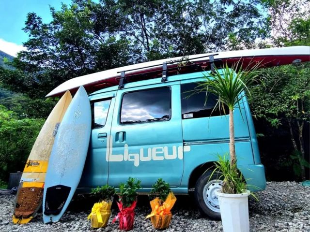 リキュールの店舗看板です。