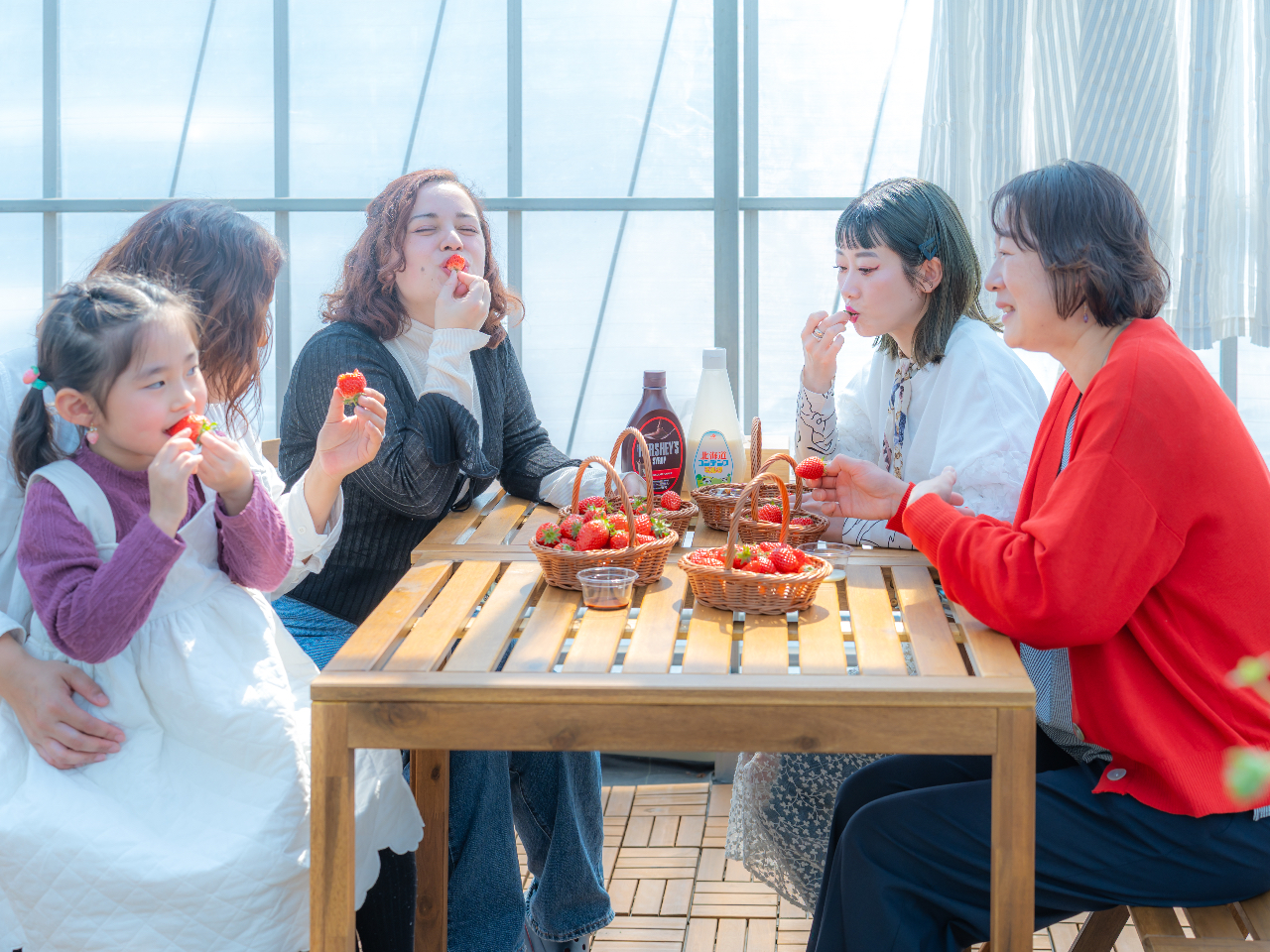4/6~5/31まで【2歳以下無料】練乳&チョコソースかけ放題♪最大5品種45分...