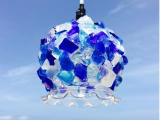 沖縄を感じる琉球ガラスランプです♪