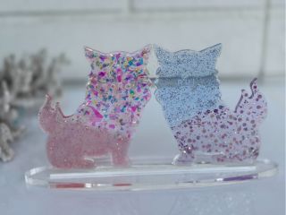 アクリルペアシーサースタンド☆キラキラ☆お名前や数字などお好きなシールを貼れます