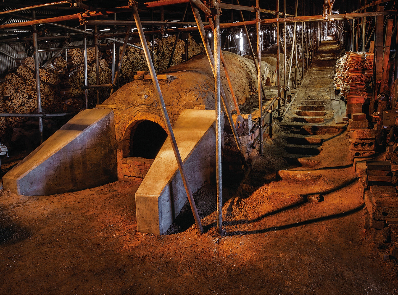 【 青森県黒石市】六古窯に学び、津軽に生きる|三筋工房が紡ぐ自然釉の芸術~入館チ...